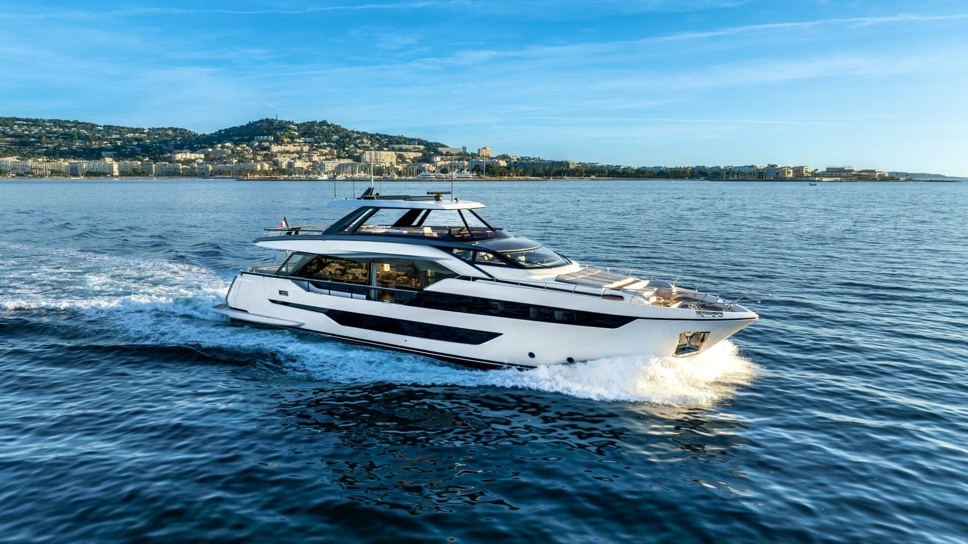 2025 Ferretti Yachts Ferretti 940