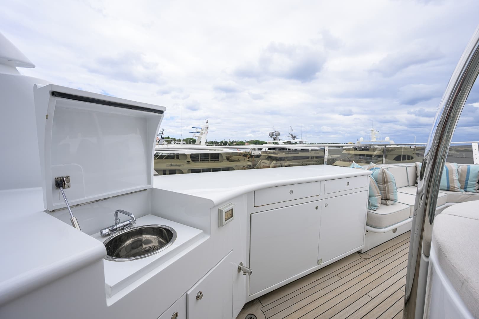 2003 Cheoy Lee Tri-Deck