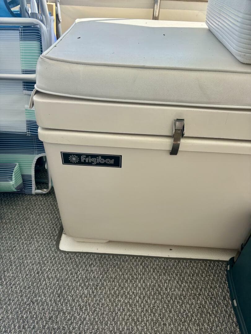 1995 Sea Ray 550 Sedan Bridge