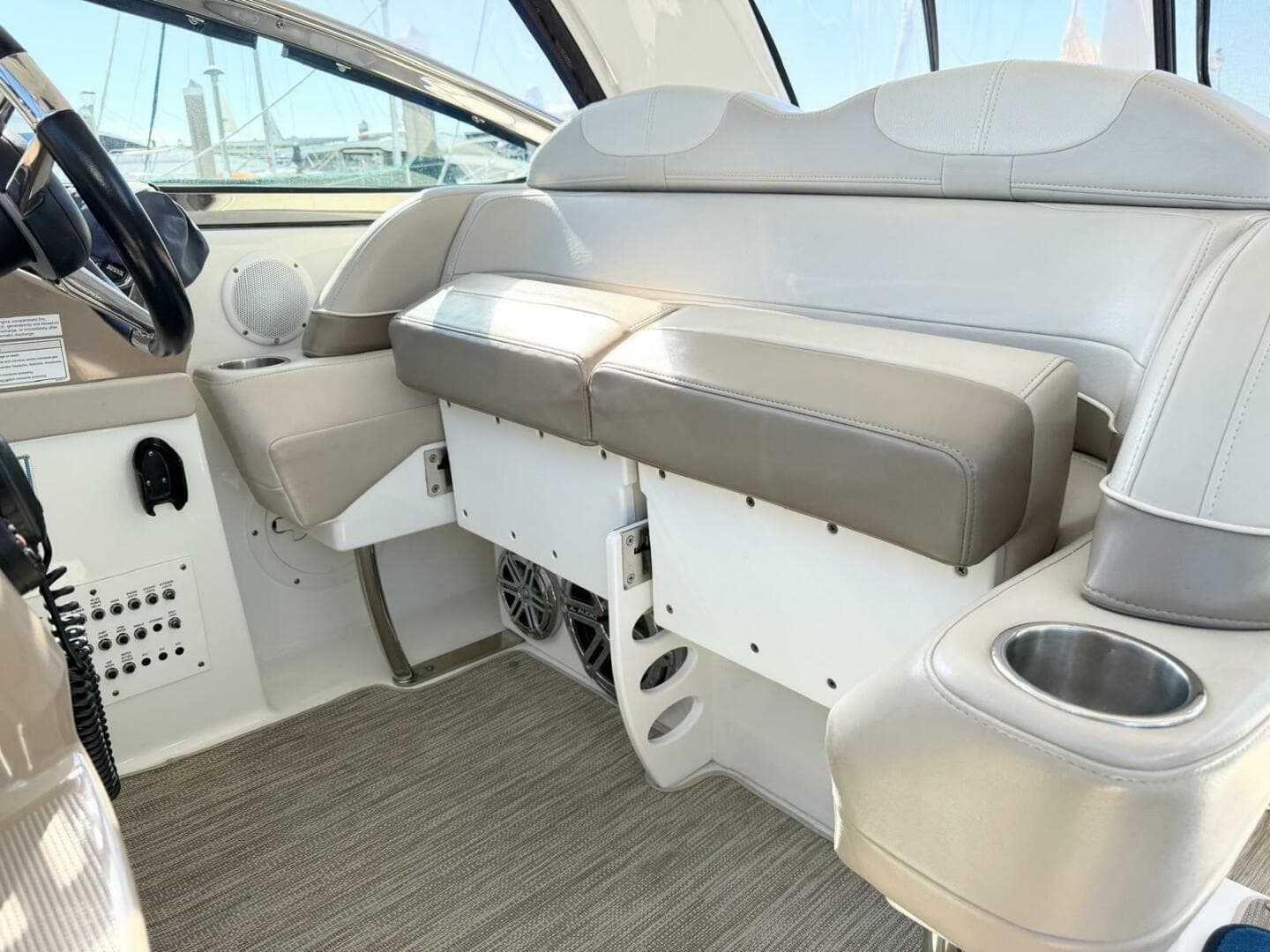 2016 Formula 37 Performance Cruiser