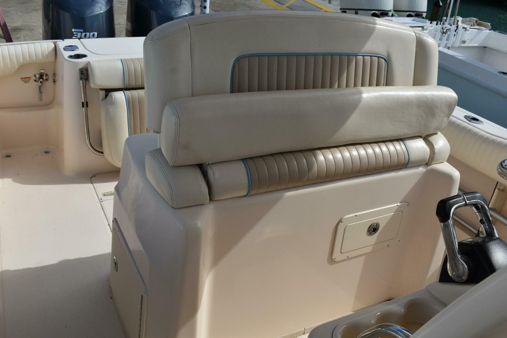 2012 Grady-White Canyon 271