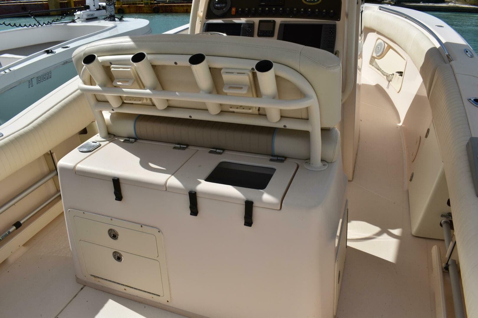 2012 Grady-White Canyon 271