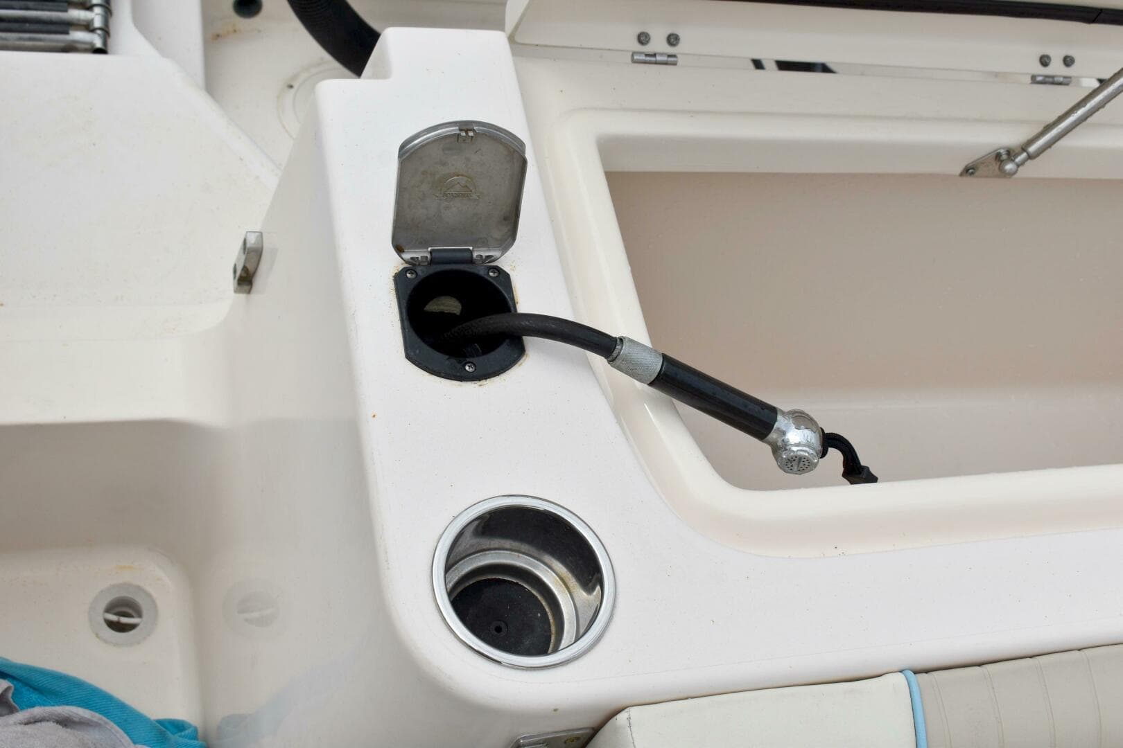 2012 Grady-White Canyon 271