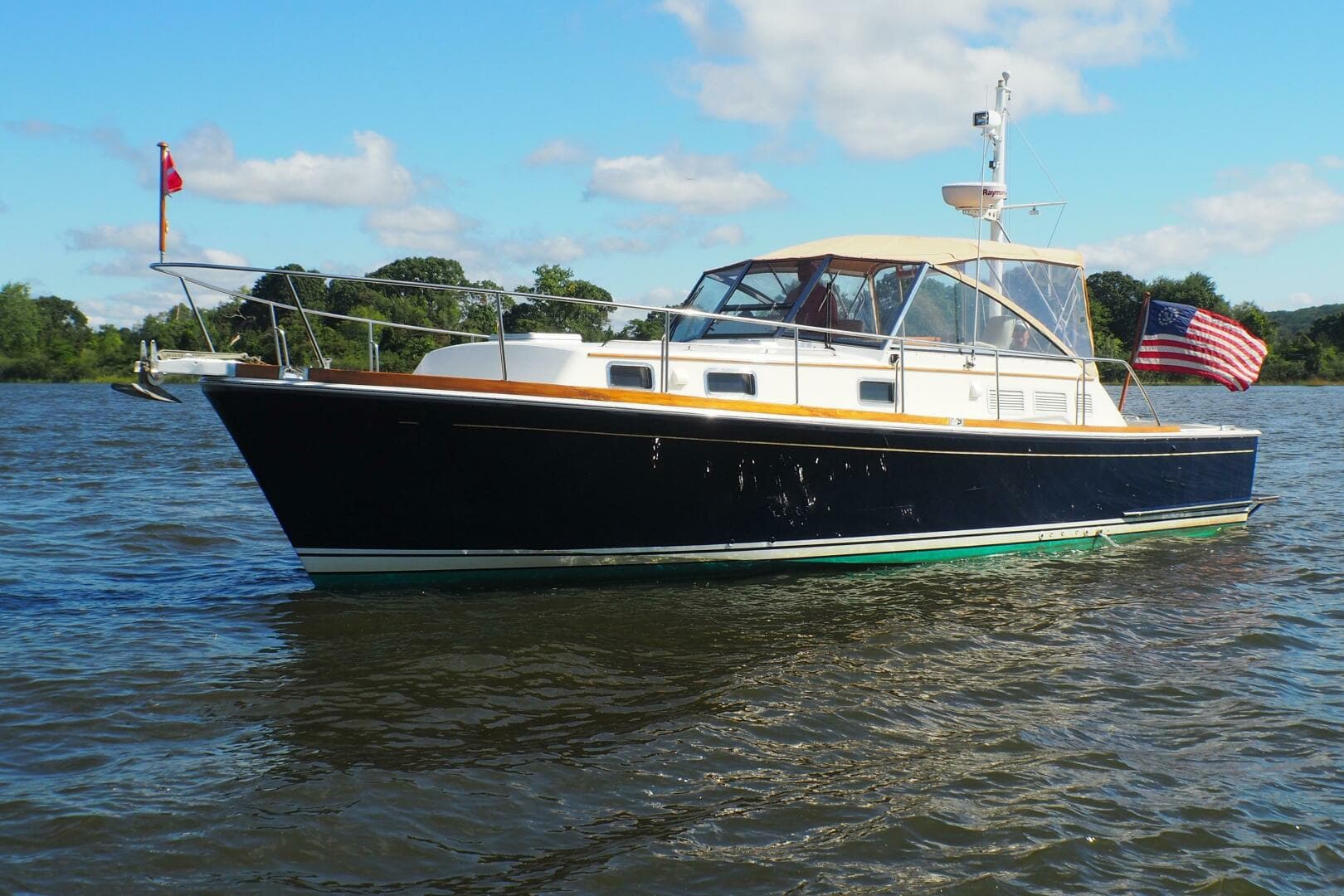 1995 Grand Banks 38 Eastbay EX