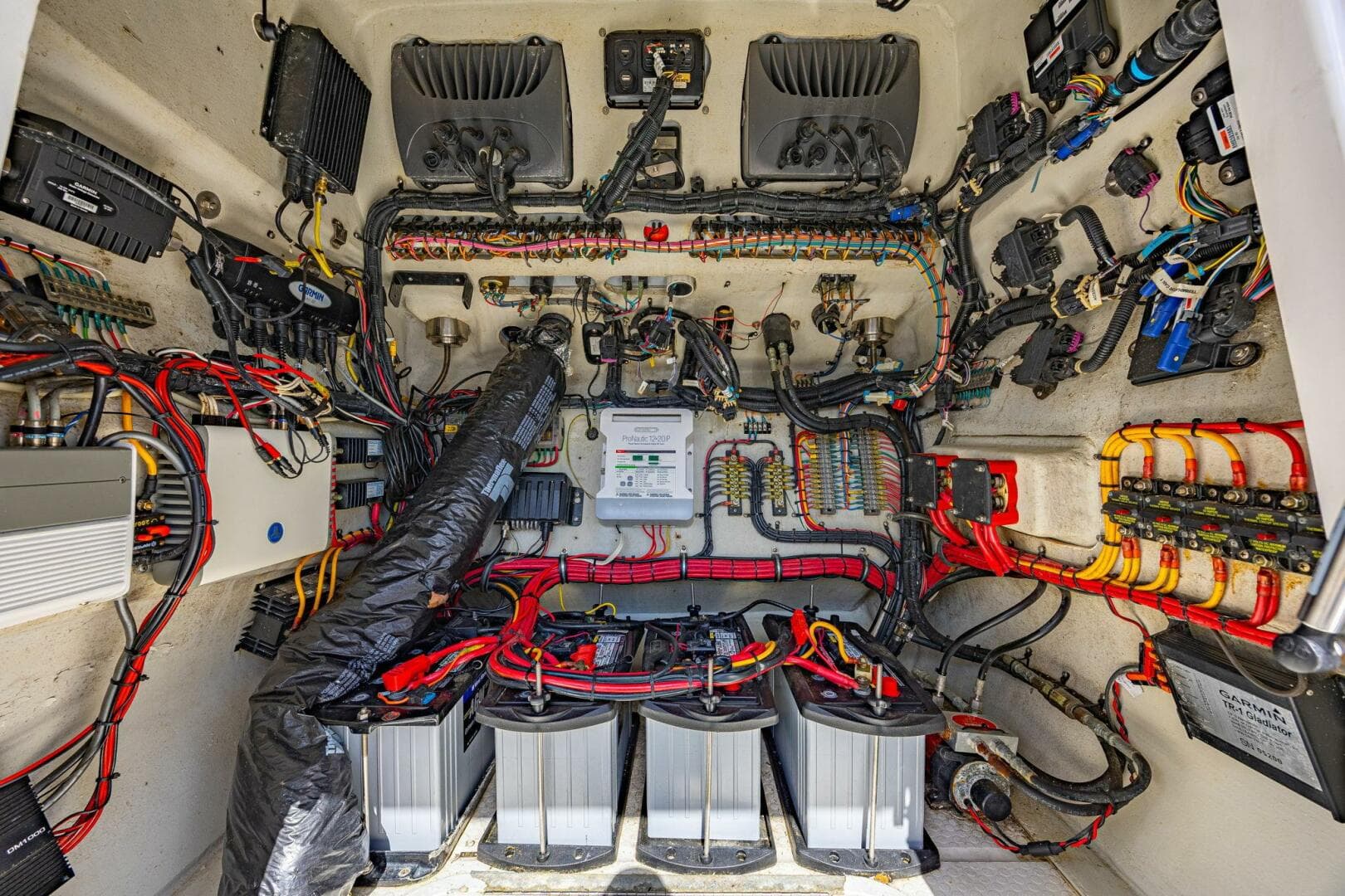 2010 Concept 4400 Sport Yacht