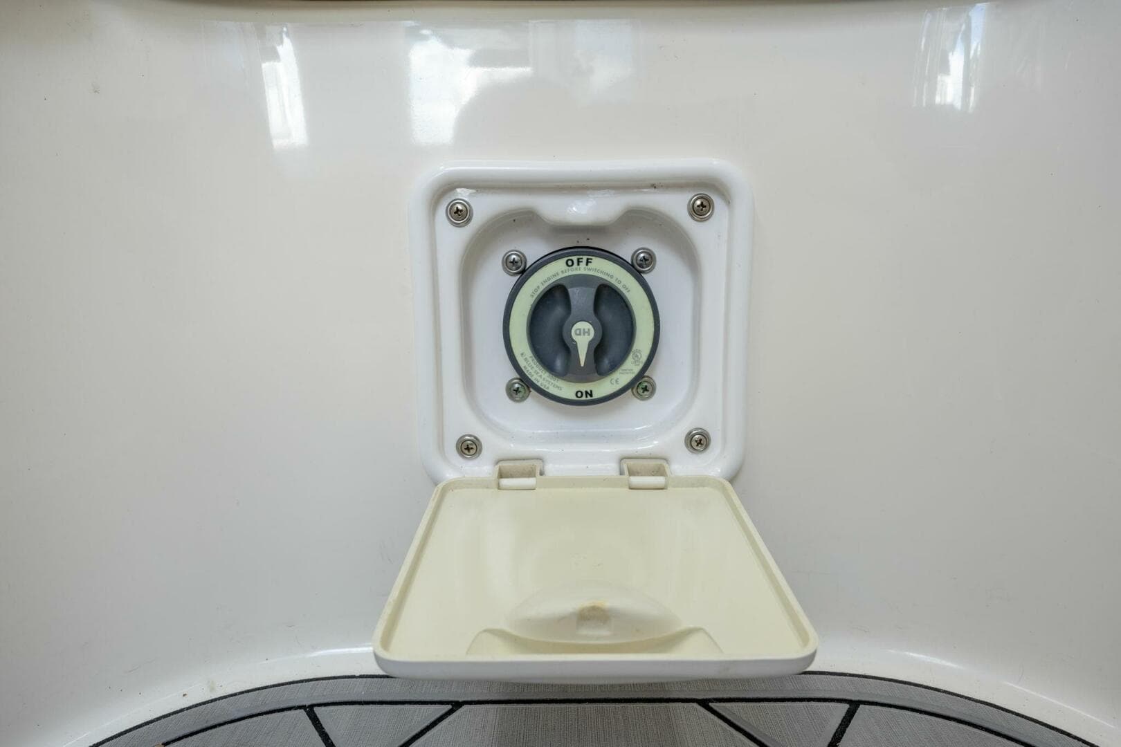 2010 Concept 4400 Sport Yacht