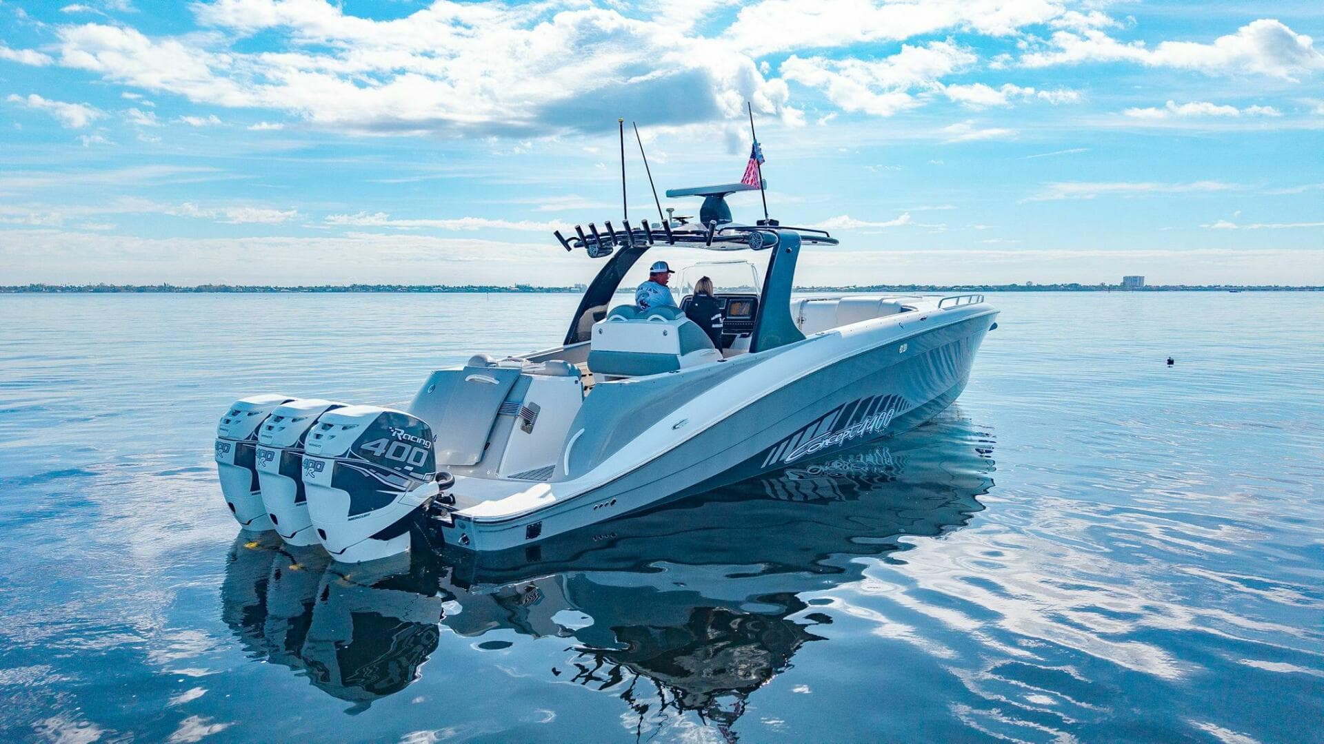 2010 Concept 4400 Sport Yacht