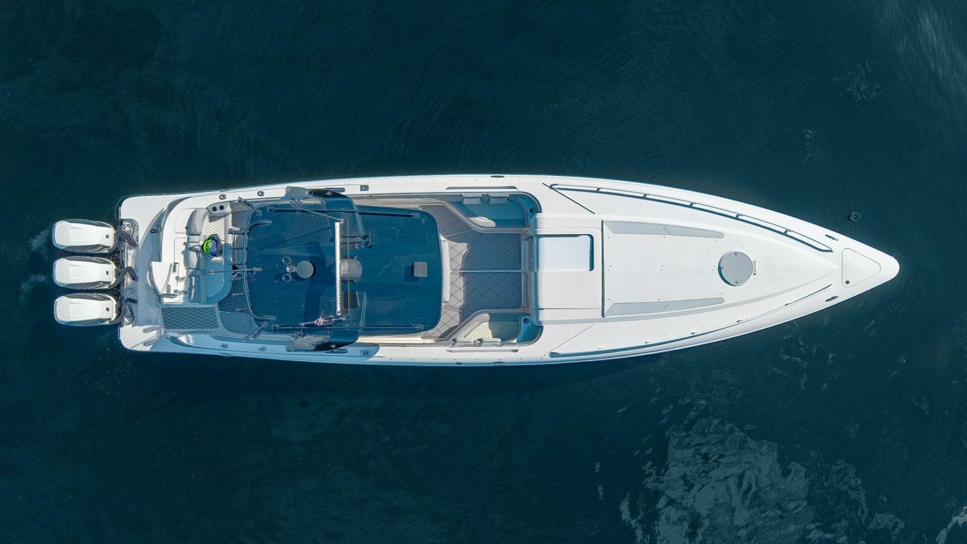 2010 Concept 4400 Sport Yacht