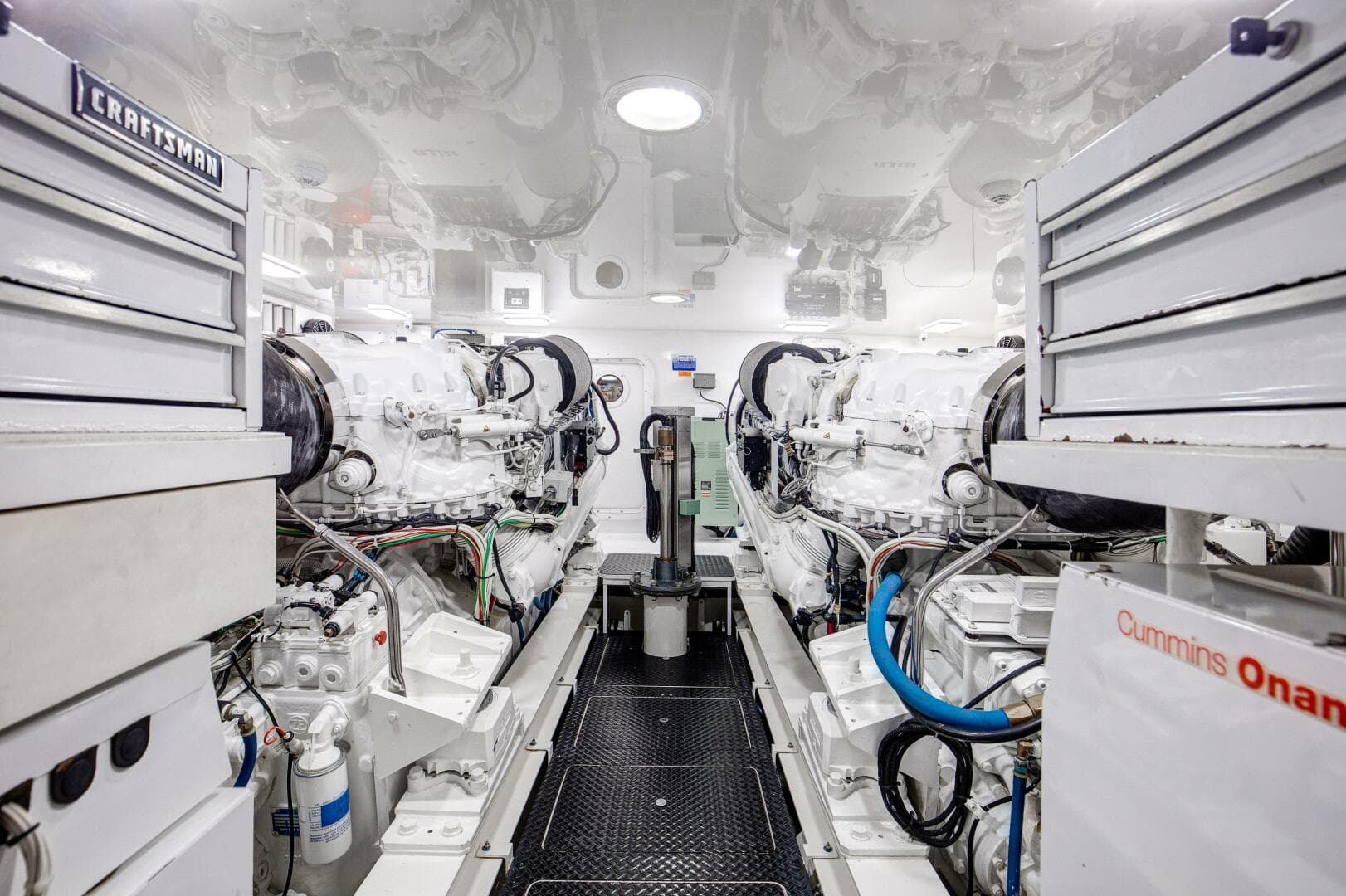 Viking 70 Convertible - Engine Room