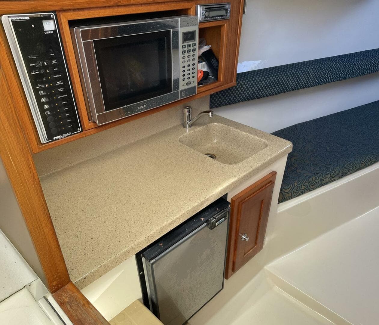 2007 Albemarle 280 Express Fisherman