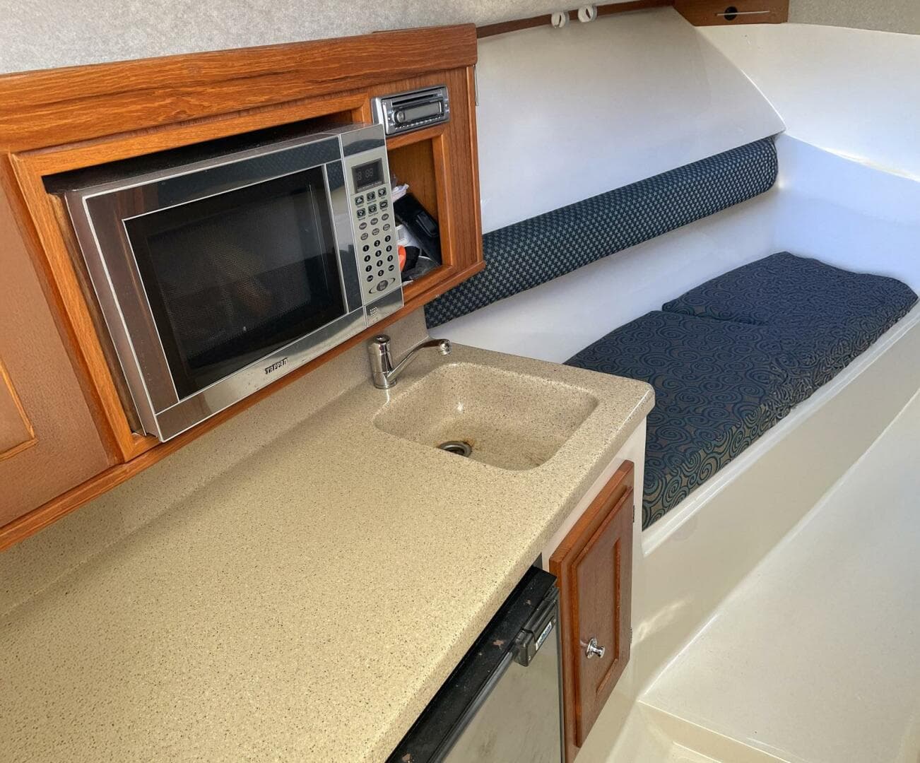 2007 Albemarle 280 Express Fisherman