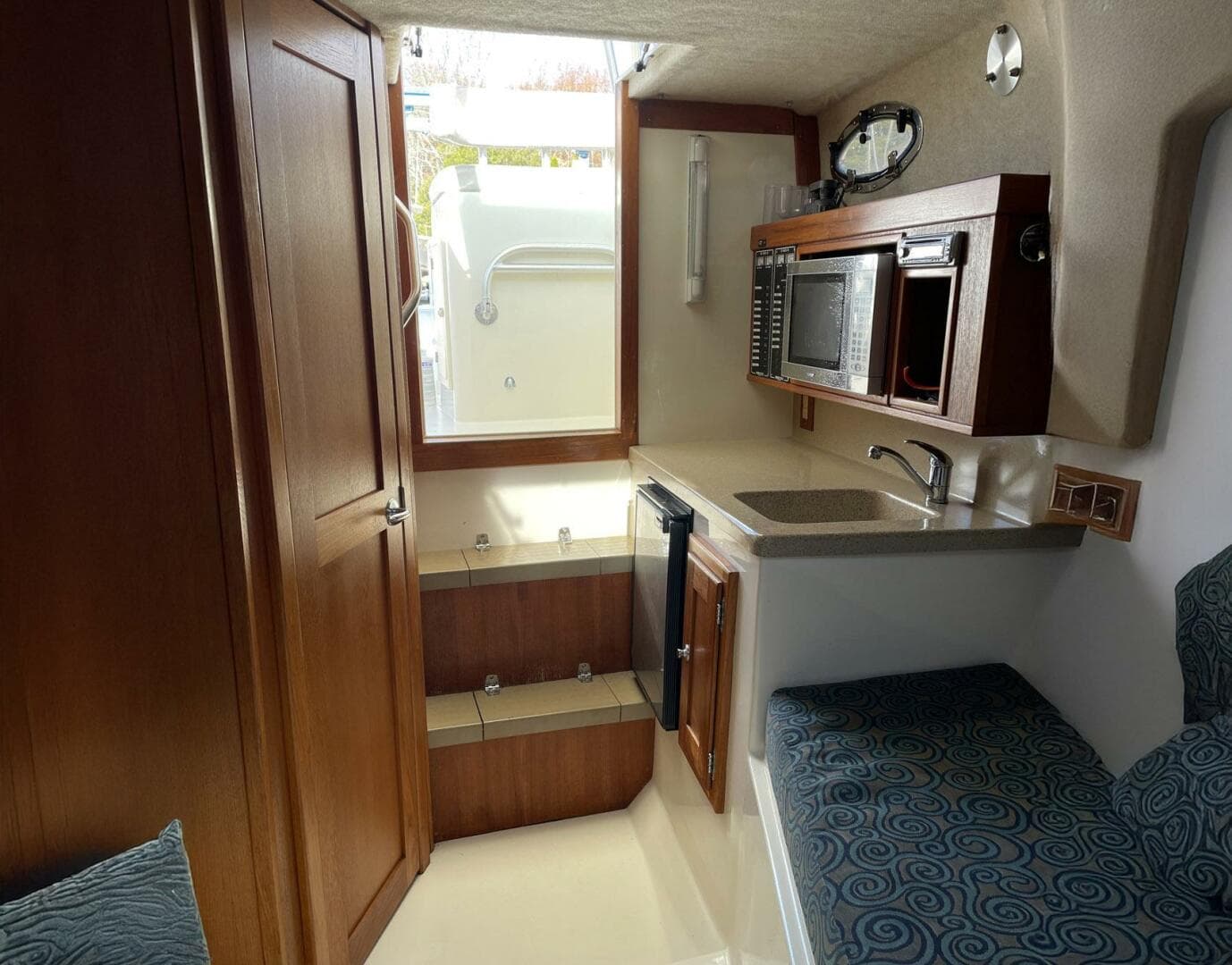 2007 Albemarle 280 Express Fisherman