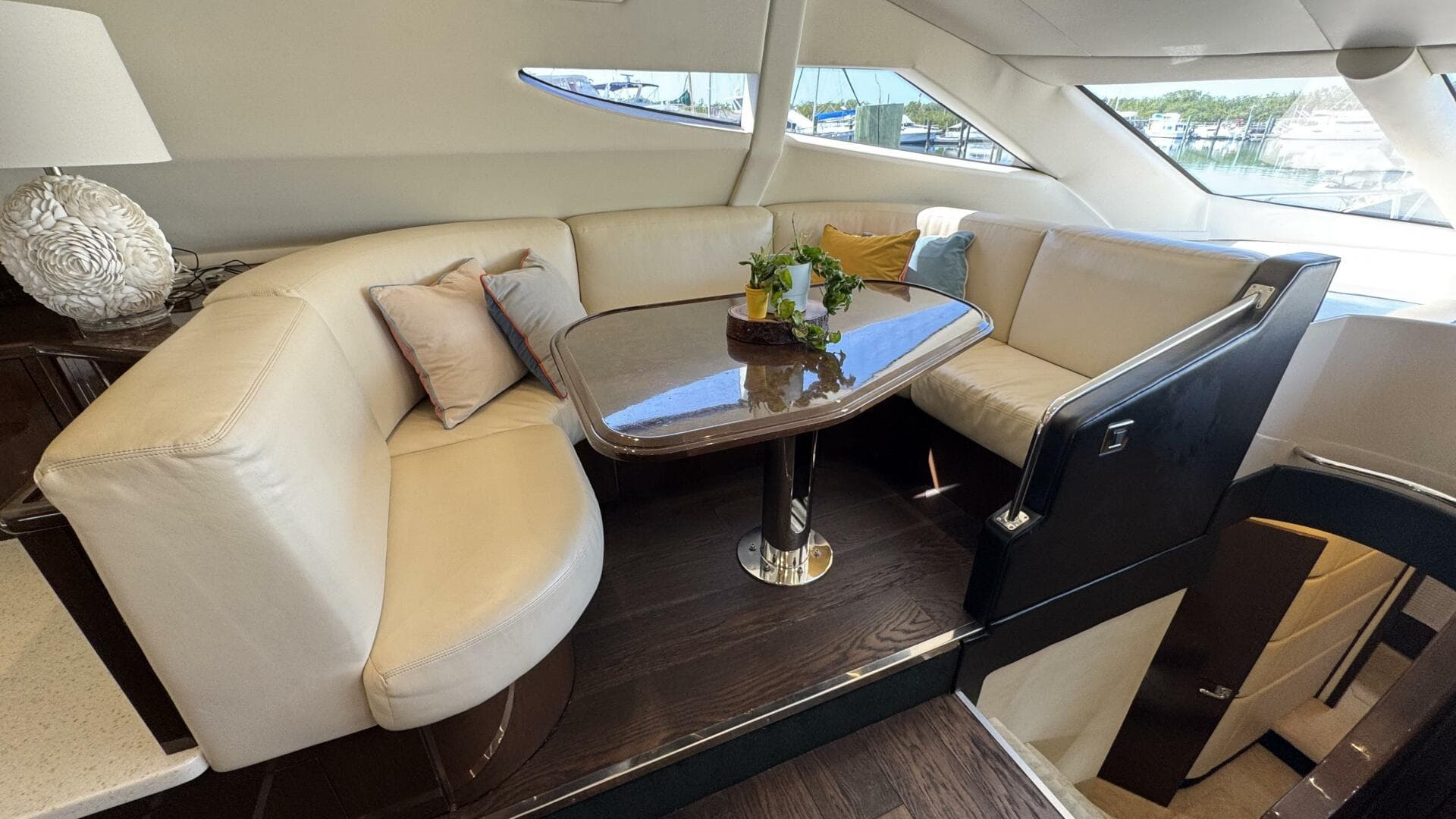 Raised Galley Dinette