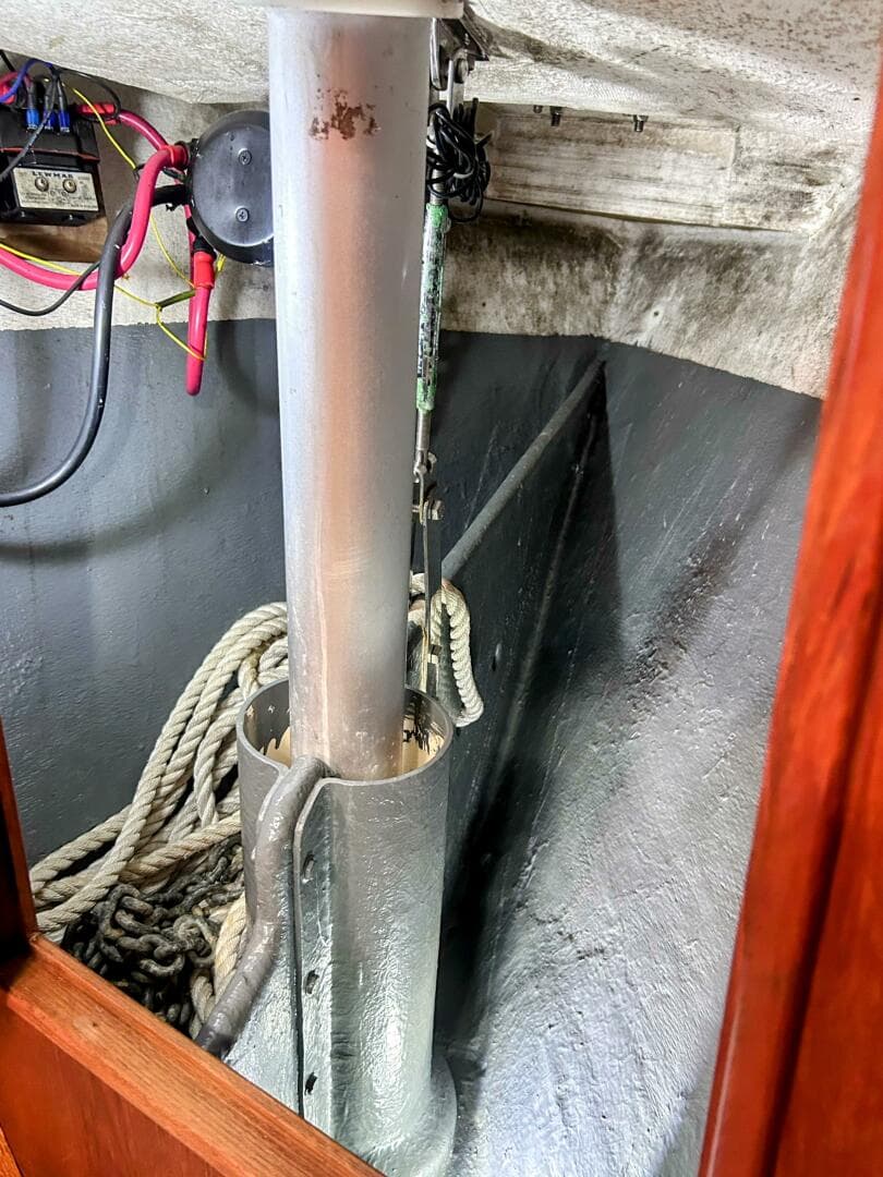 1999 Island Packet 320