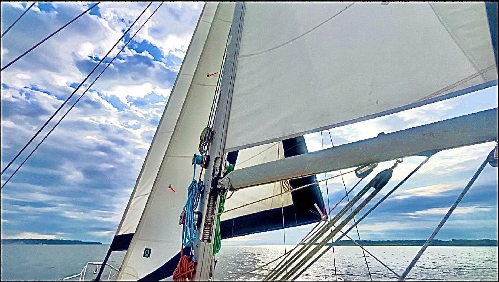 1999 Island Packet 320