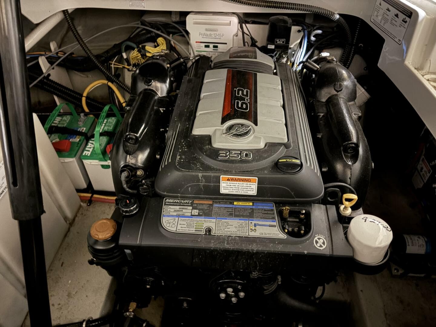 2019 Crownline 264 CR