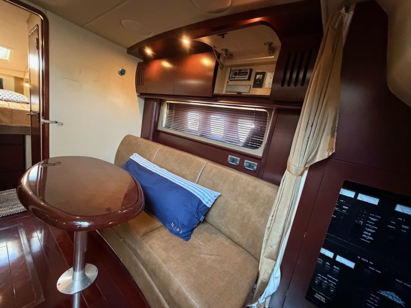 2007 Sea Ray 380 DA