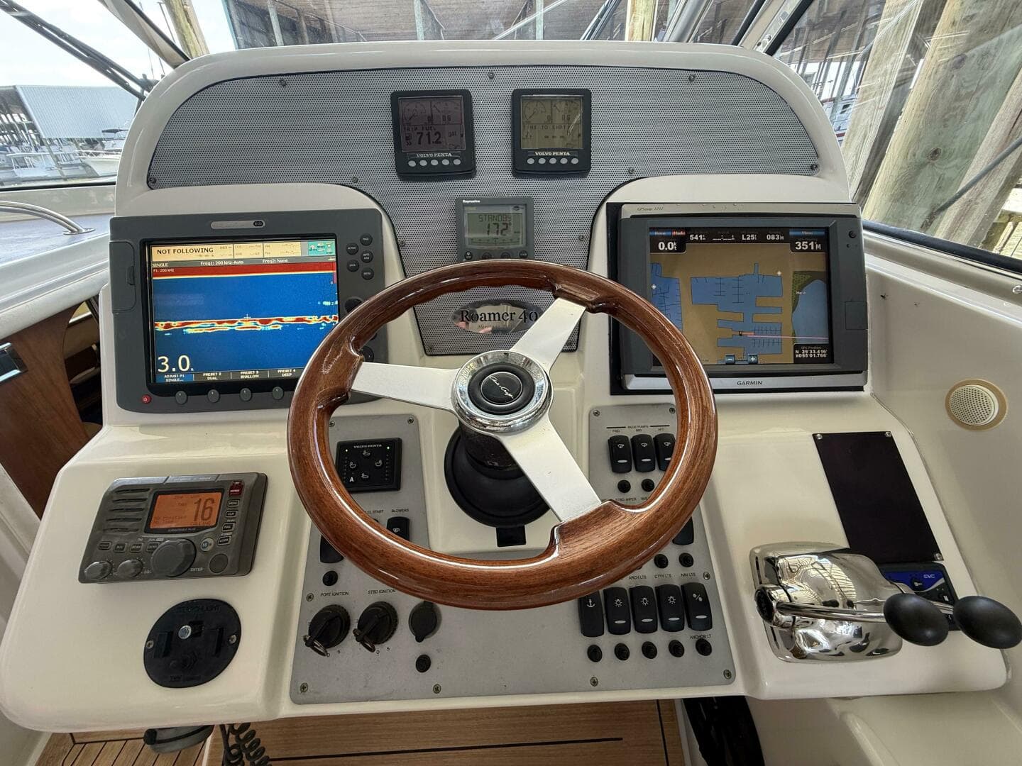 2007 Chris-Craft Roamer 40