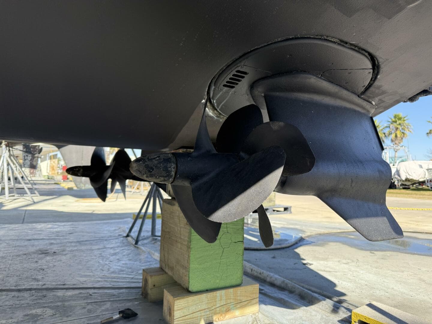 2007 Chris-Craft Roamer 40