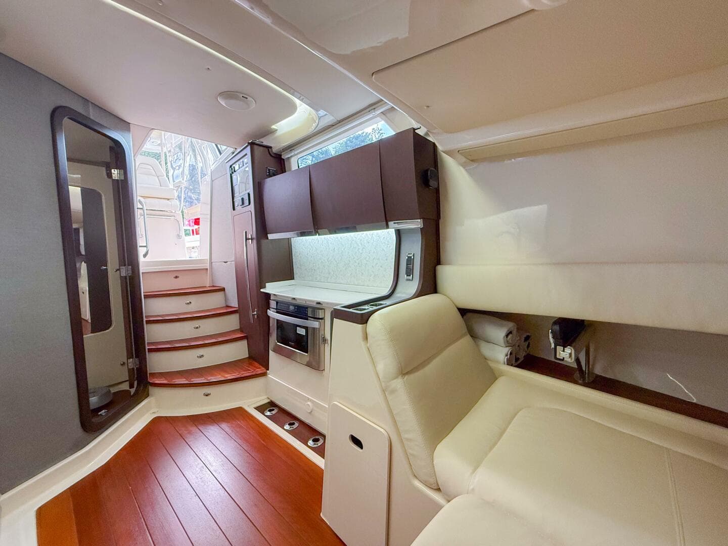 2022 Grady-White Canyon 456