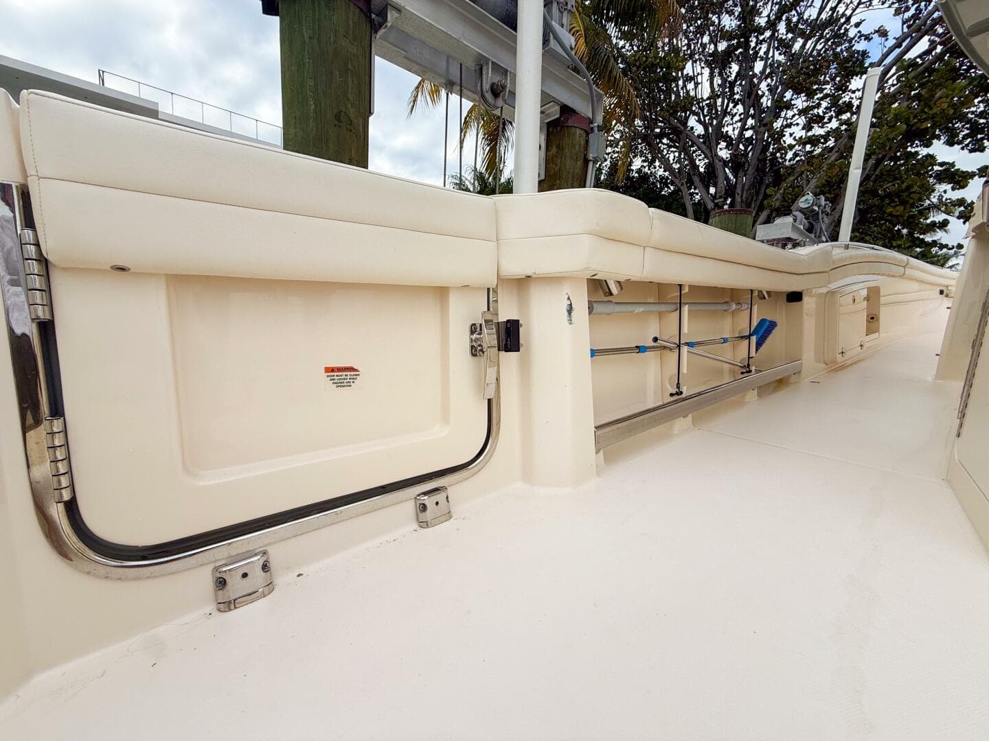 2022 Grady-White Canyon 456