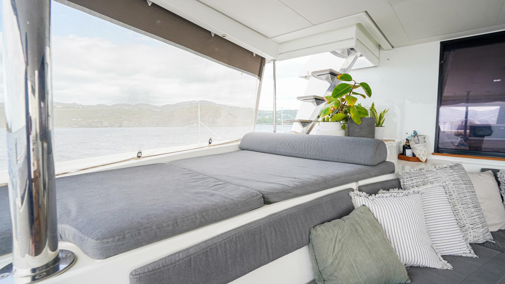 2017 Fountaine Pajot Victoria 67