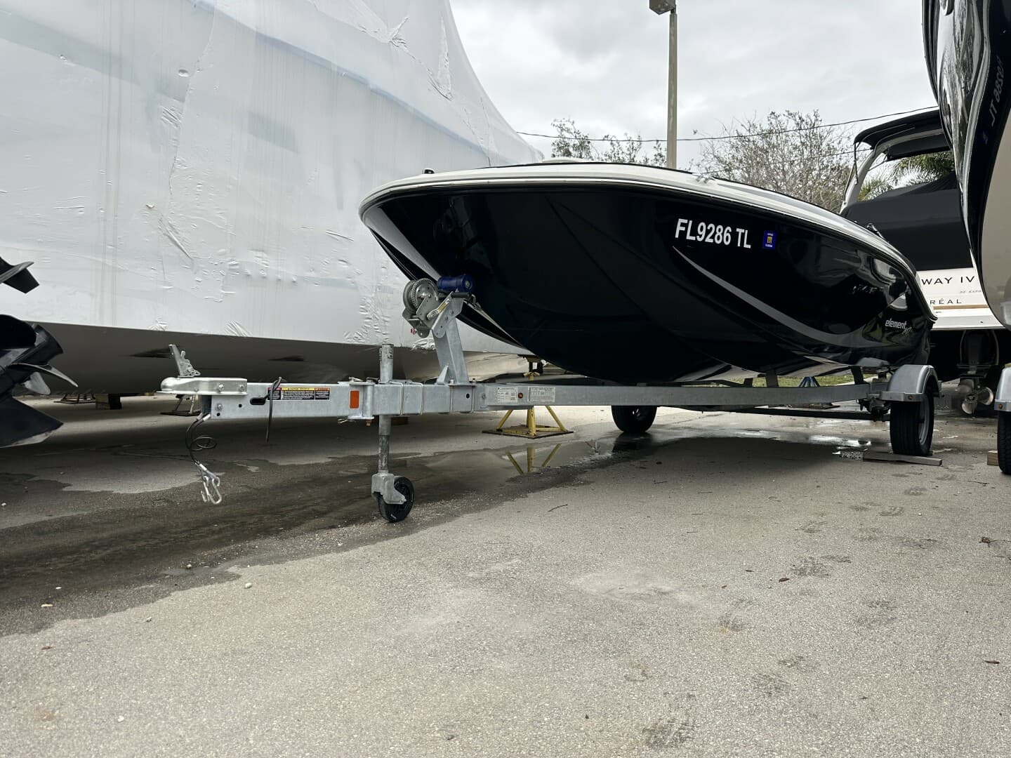 2023 Bayliner M17