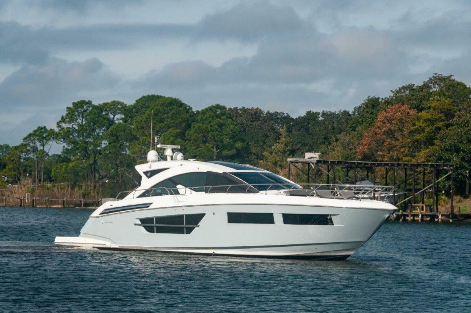 2019 Cruisers Yachts 60 Cantius- AFTER FIVE