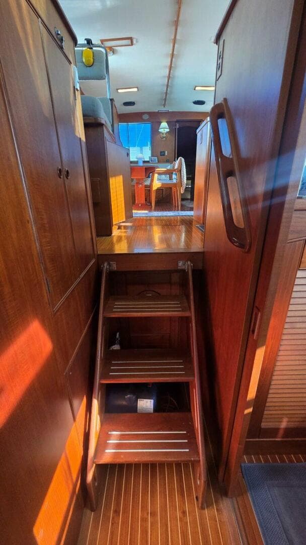 1997 Grand Banks 49 Classic