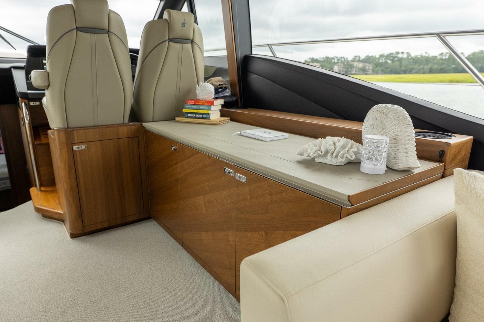 Princess 62 - Regent - Salon