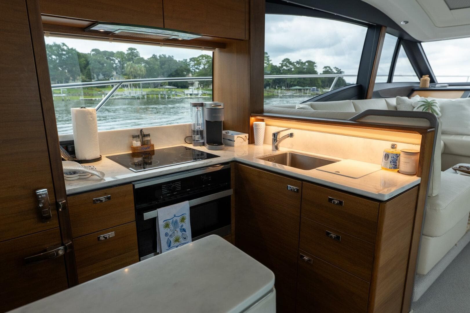 Princess 62 - Regent - Galley