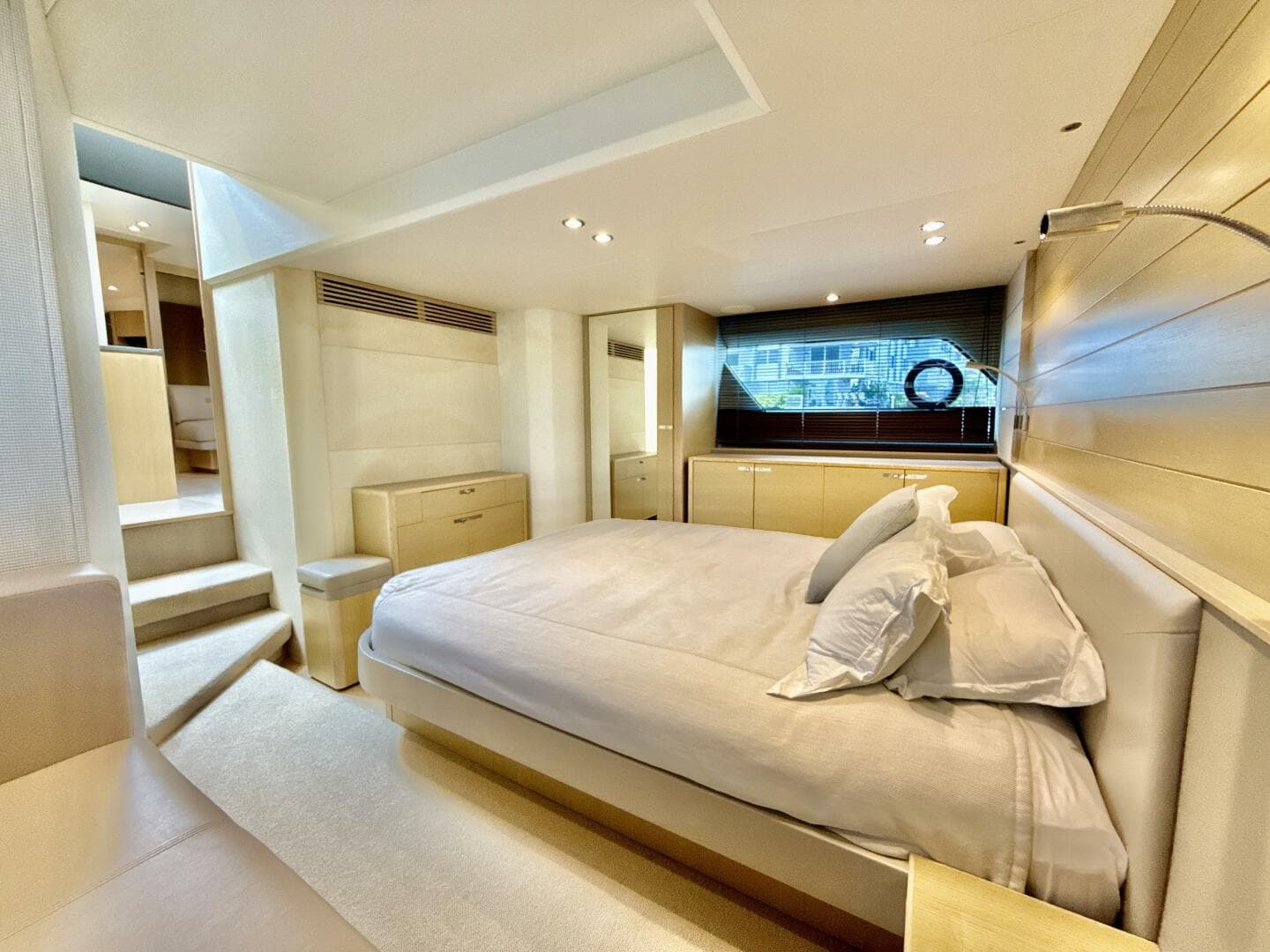 Princess 58 - IL CAPO - Master Stateroom