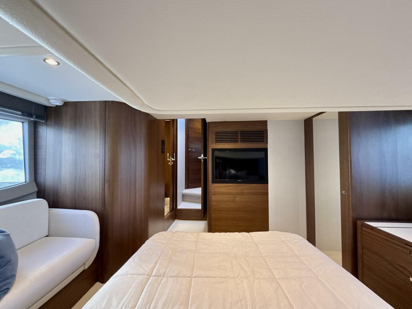 Princess 50 - Stateroom