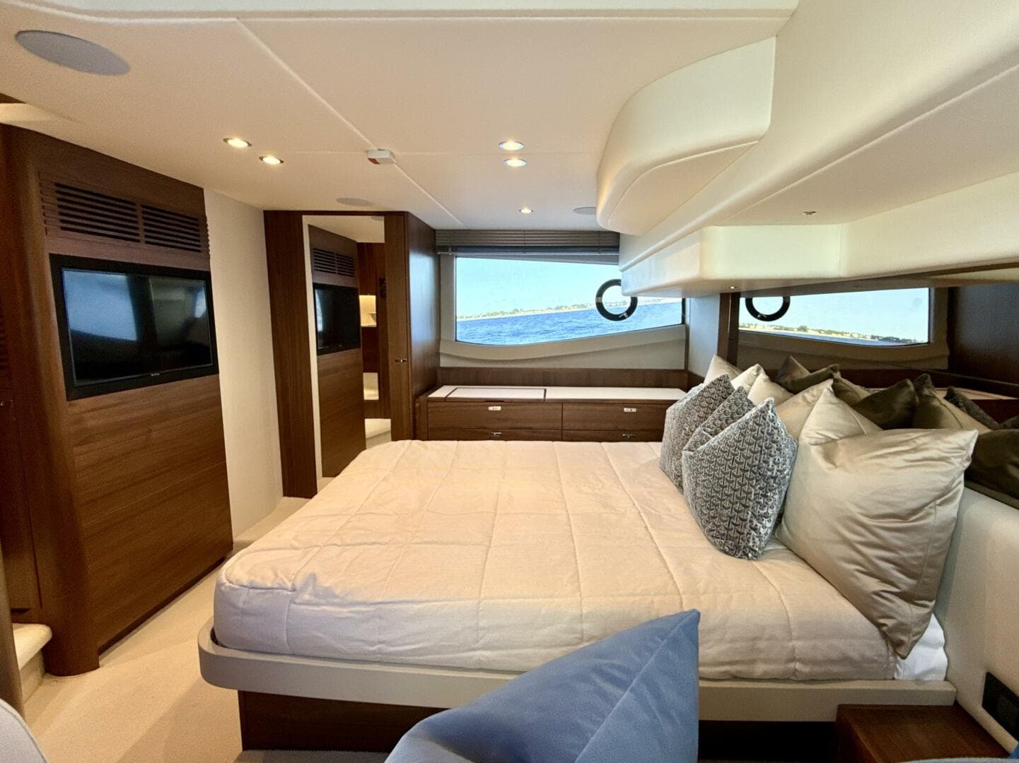 Princess 50 - Stateroom