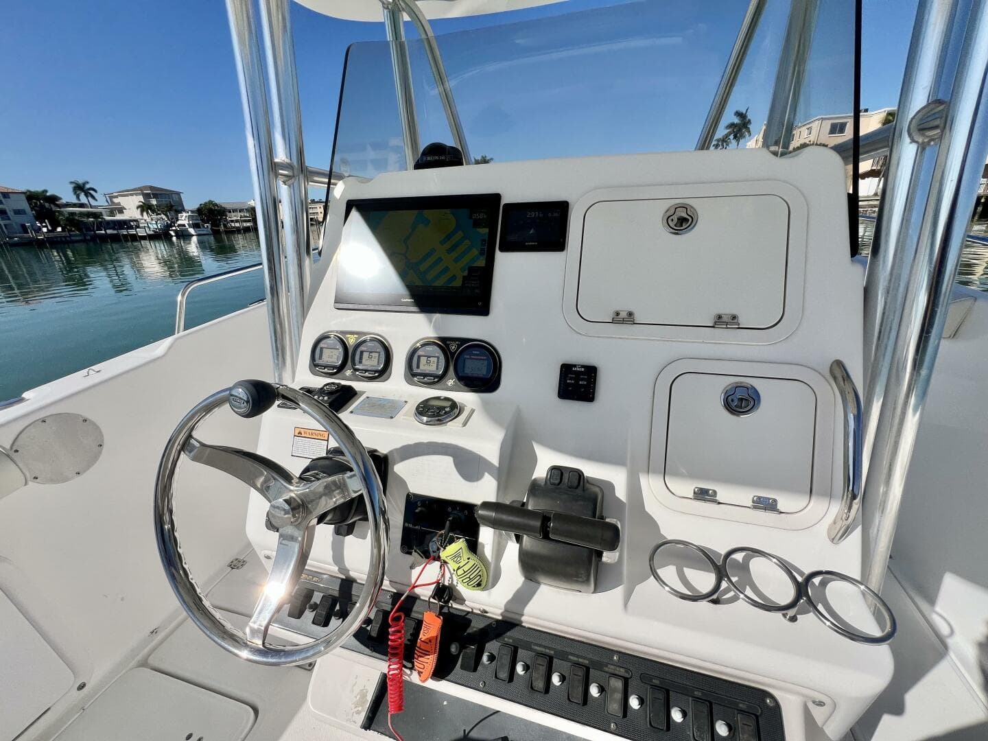 2005 Century 3200 Center Console