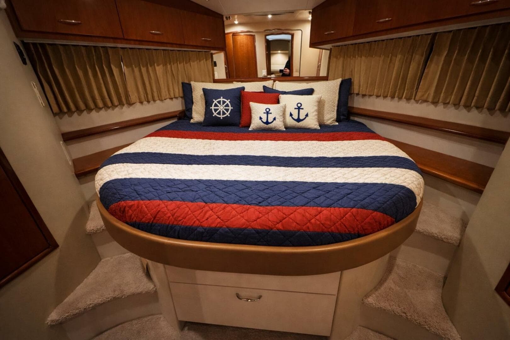 2005 Carver 36 Sedan