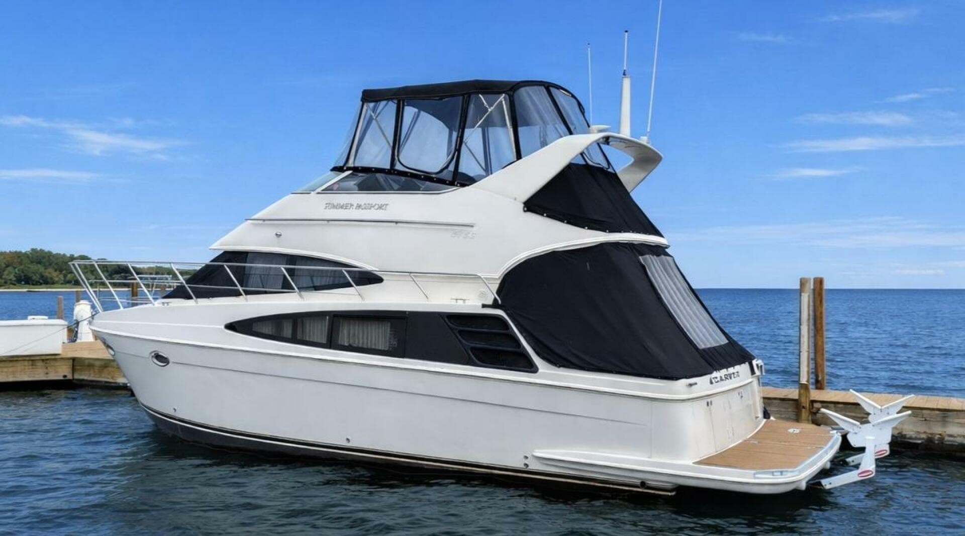 2005 Carver 36 Sedan