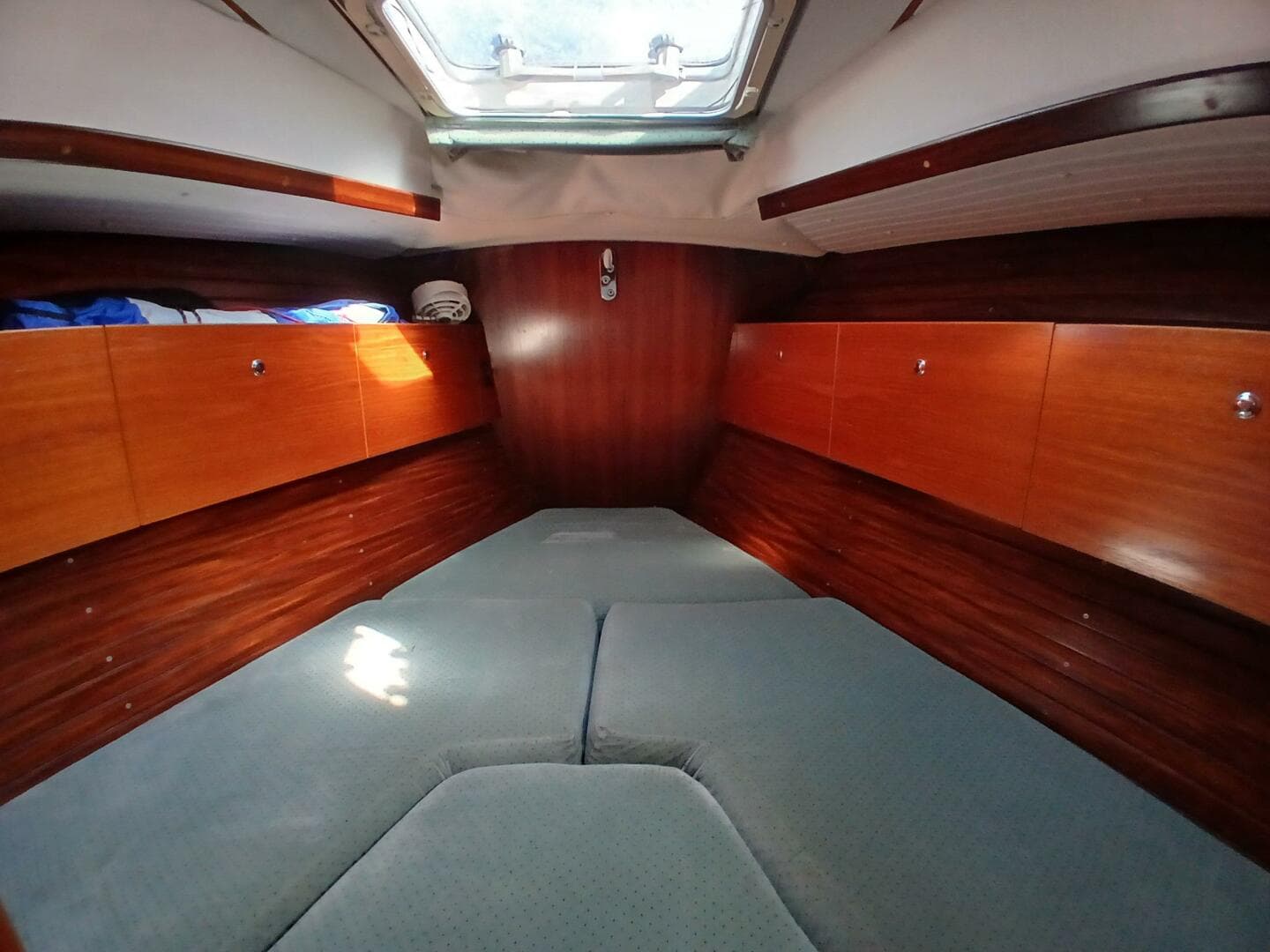 1994 Beneteau 44 CC