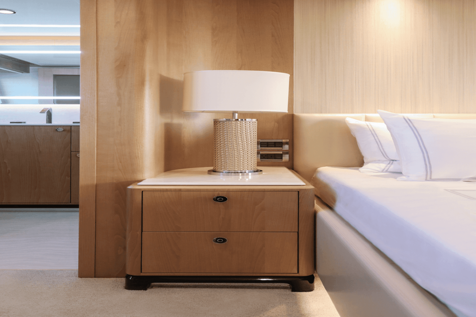 2025 Ocean Alexander 28L