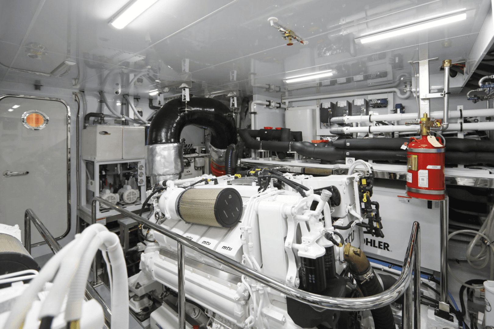 2025 Ocean Alexander 28L