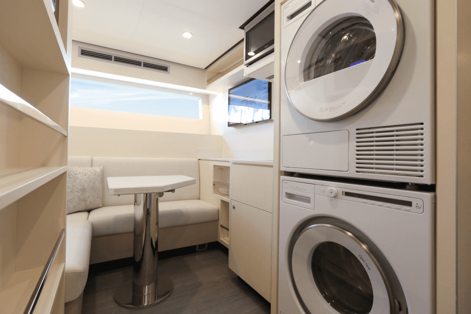 2025 Ocean Alexander 28L