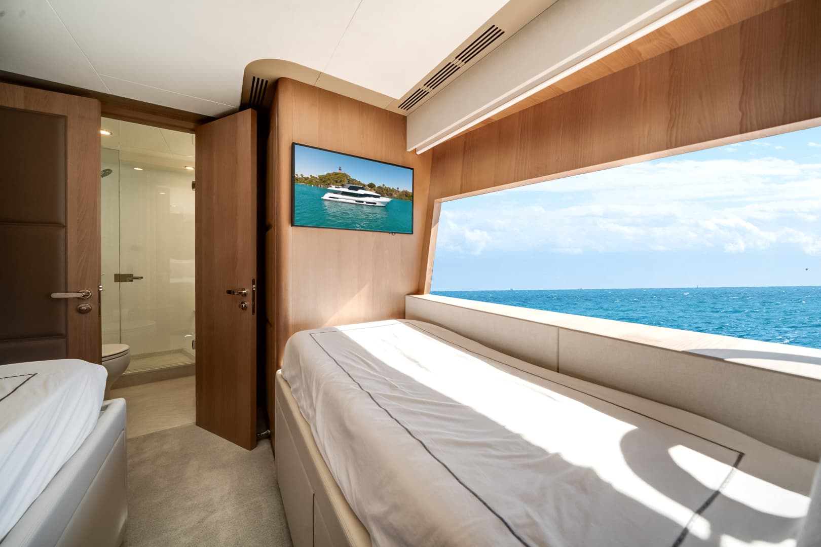 2025 Ocean Alexander 28L