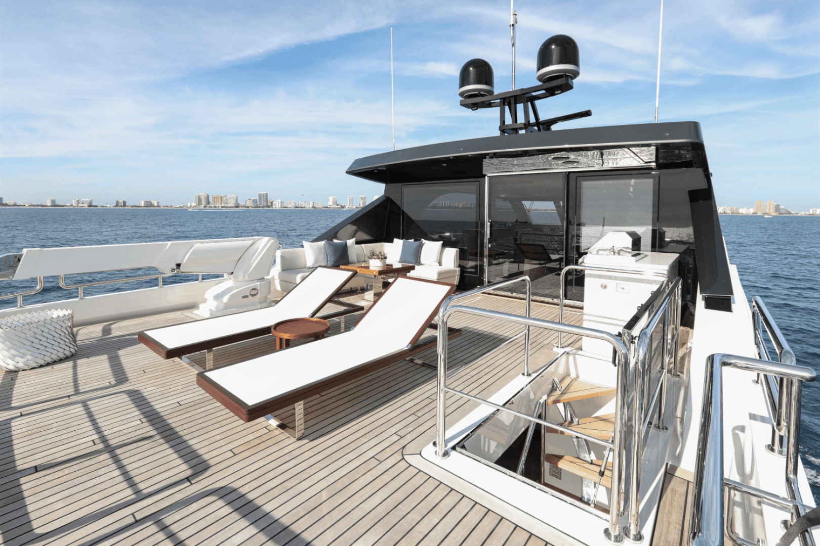 2025 Ocean Alexander 28L