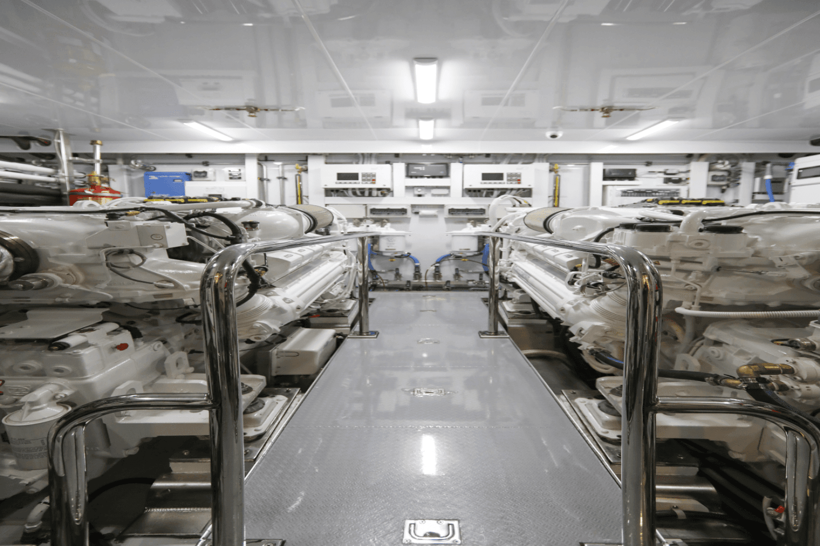 2025 Ocean Alexander 28L