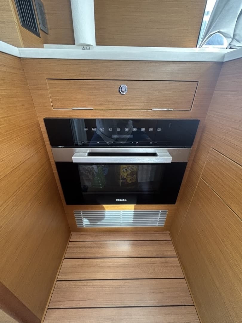 2022 Beneteau ST
