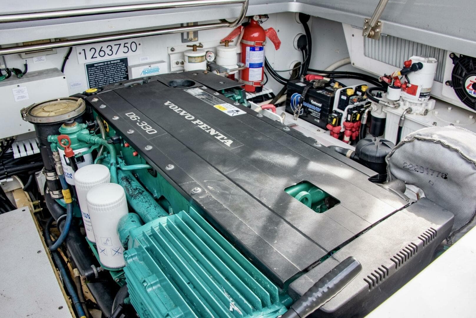 2016 Hodgdon Yachts Venetian Limo