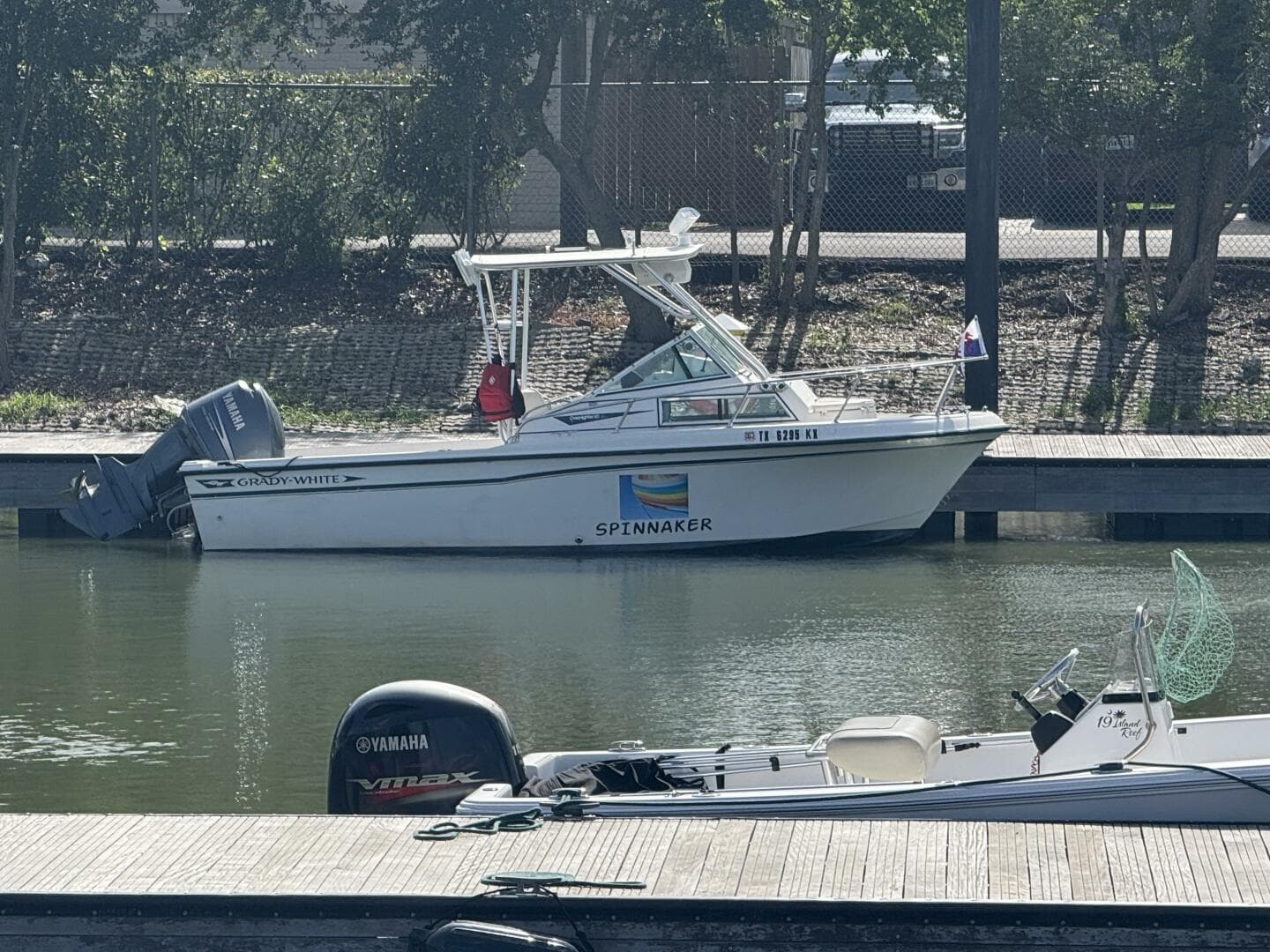 1987 Grady-White 20 Overnighter