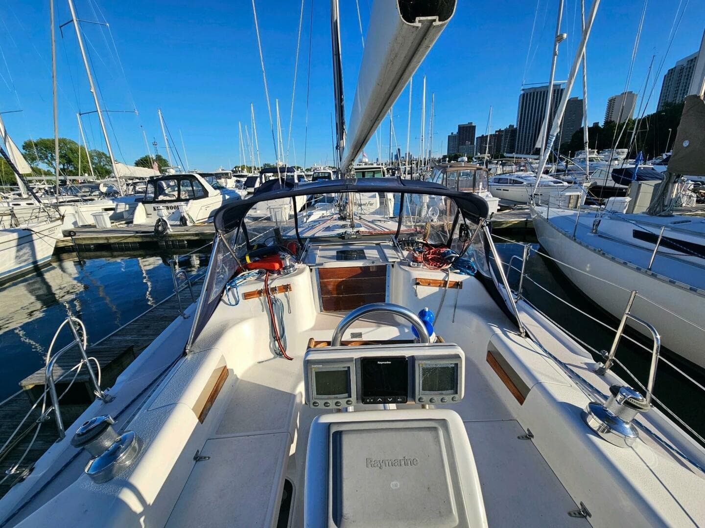 2001 Catalina 380