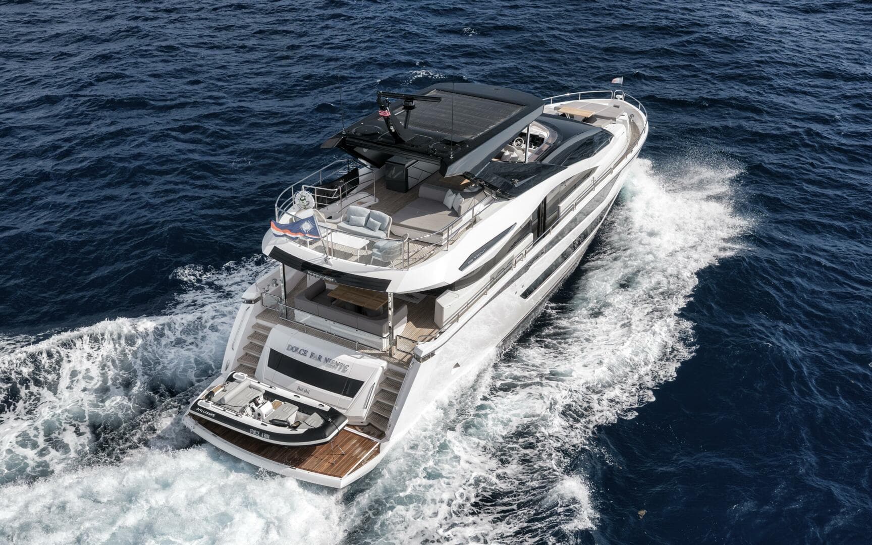 2026 Sunseeker 88 Yacht