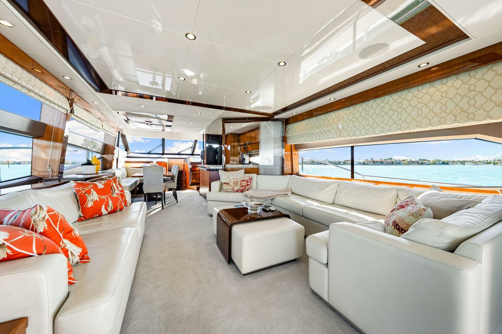 2014 Princess Y72